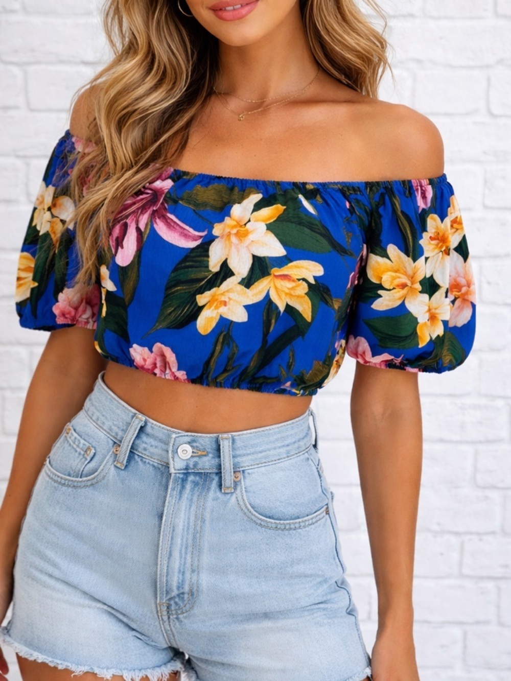 Cupcake and Cashmere Floral Vibrant Linen Blend Cropped Top Size US Small NEW